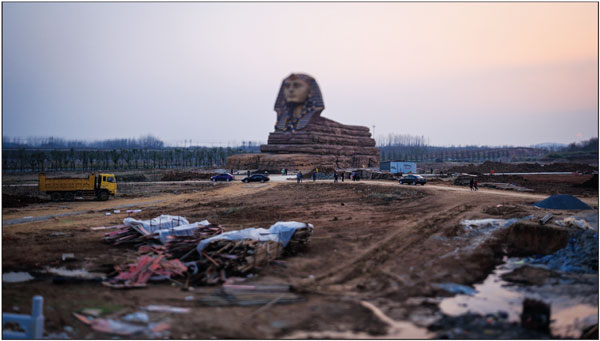 The sphinx in china? no, it's a replica zhu lixin <BR>