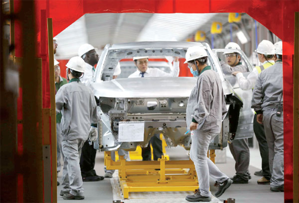 Vehicle sales still plunging