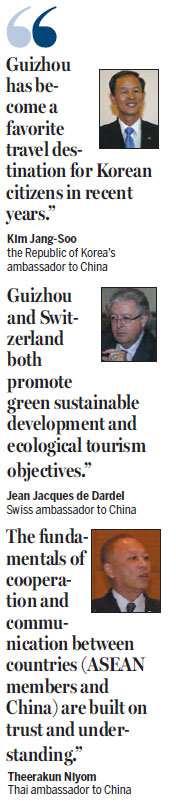Province prioritizes global partnerships