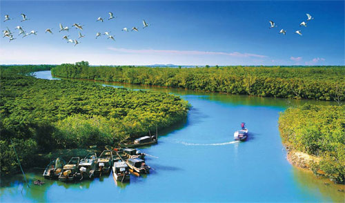 Island promotes small-town sojourns