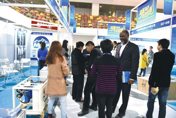Expo makes big push to lure foreign firms