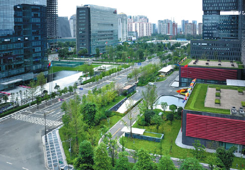 Chengdu's economy developing rapidly