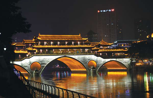 Ctrip, Chengdu warm up for tourism forum