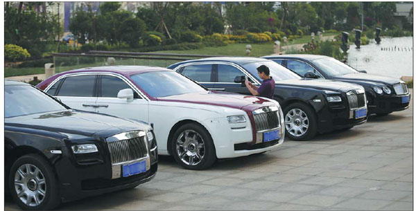 Luxury auto market feels the sting of China's slowdown