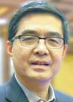 Delegates address auto industry challenges