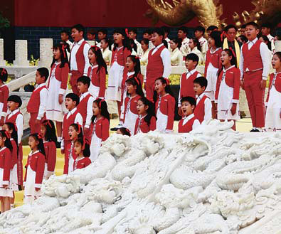 Ceremony helps Chinese 'find cultural identity'