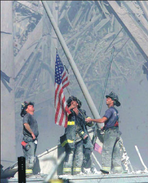 Vanished US flag from famous 9/11 photo comes back