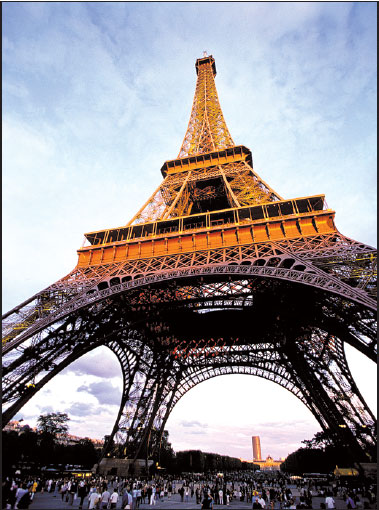 Why it's so easy to fall in love with Paris all over again