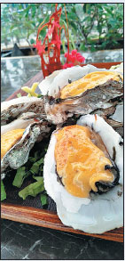 Chefs serve up seafood treats galore