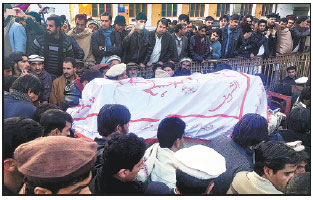 Toll from market bombing rises to 24