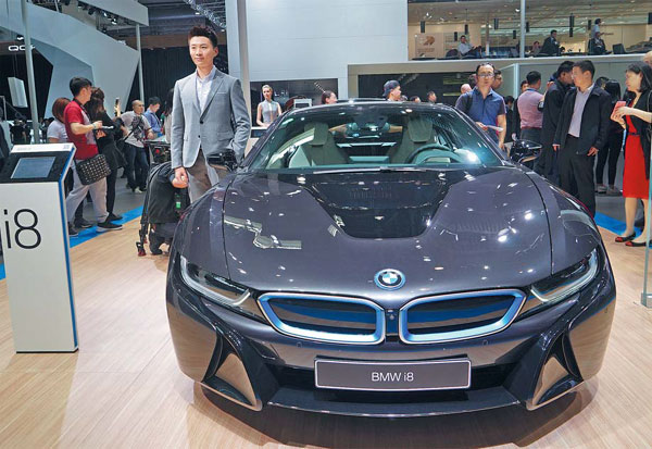 German giants do battle in luxury sector