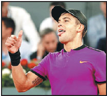 Lucky loser masters Murray