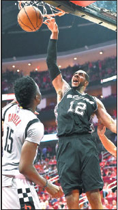 Aldridge sparks Spurs as Rockets crash and burn