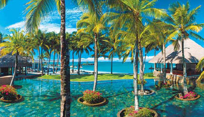 China set to become top tourist source