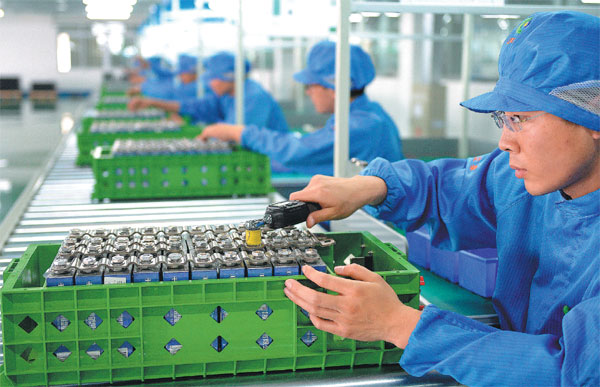 Retrieving, recycling new energy car batteries to bolster sector
