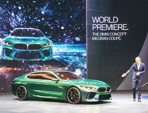 Mercedes, BMW crowd into $100,000 coupe segment in cash dash