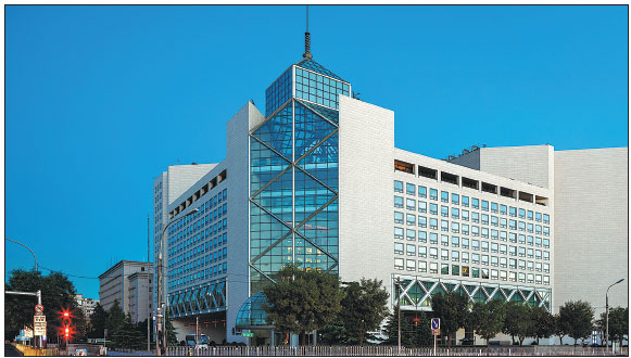 Renminbi powers ahead with its strong global expansion