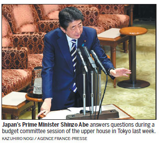 Abe hits back as support dives