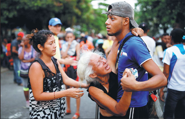 Venezuela police cells fire kills 68