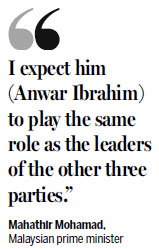 Mahathir says he may be PM for 1-2 years