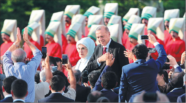Erdogan starts presidential rule