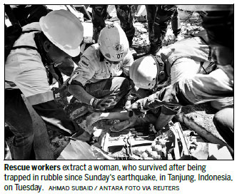 Tourist exodus as quake toll hits 105