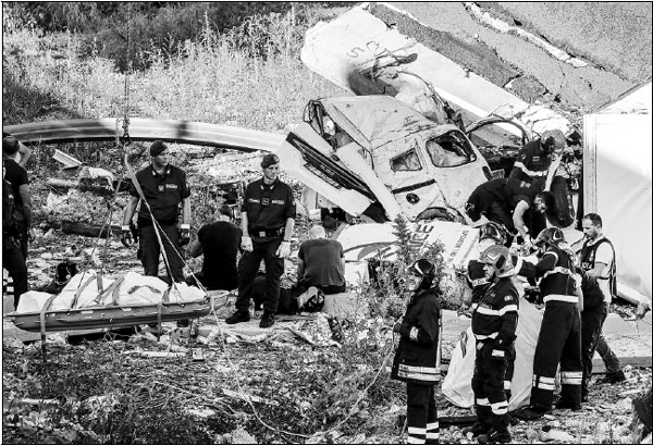 Search for survivors after deadly Italy bridge collapse, govt blames operator