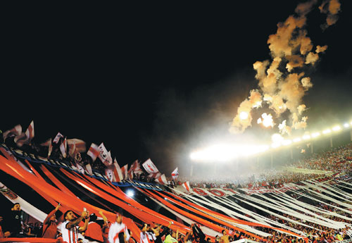 Criminals can't purge the urge to cheer their team