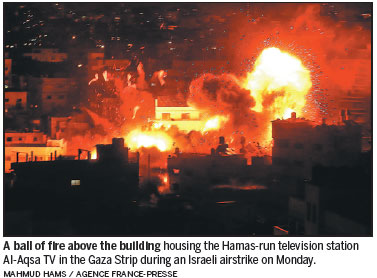Israel-Gaza border ignites in most serious fighting since 2014 conflict