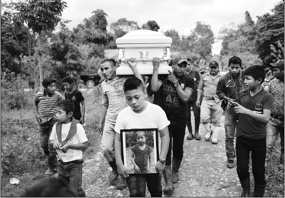 US to re-examine migrant children in custody after second border death