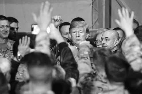 Trump makes unexpected Iraq visit