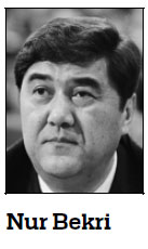 Party expels ex-national energy chief accused of misconduct