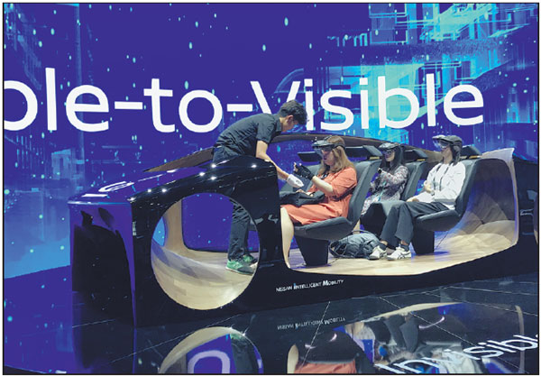 Carmakers to make driving into digital adventure