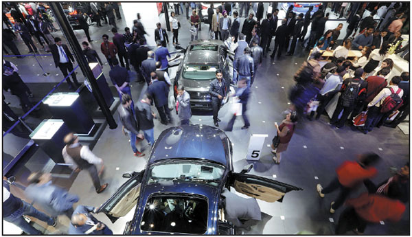 Indian auto execs look for tax cuts, easier finance to revive market