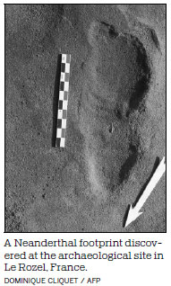 Following footsteps to learn how Neanderthals lived