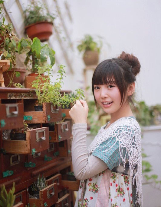 森女系邻家女孩清新写真 暖色迷人
