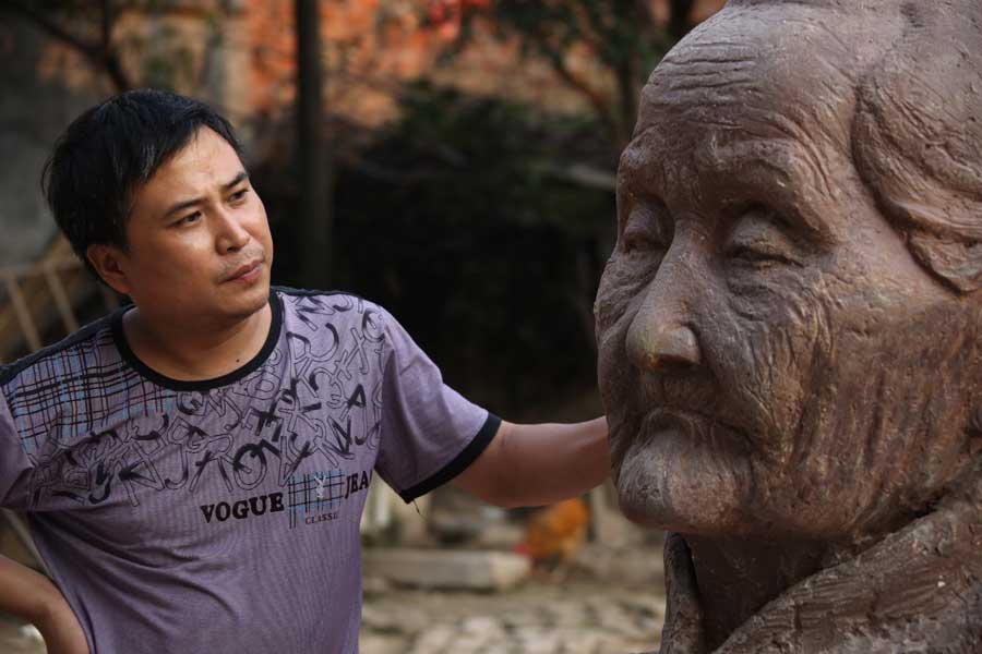 Fashion sculptor Liu Haifeng