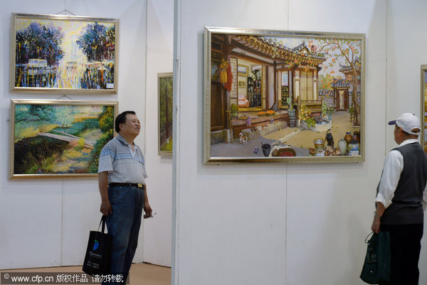 DPRK paintings displayed in Hangzhou