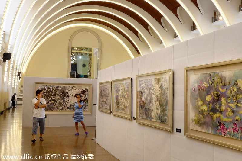 Distinctive arts from Peng Mingliang exhibited in Shanghai