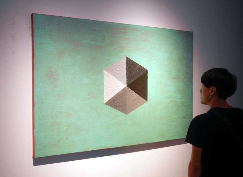 Abstract paintings by Swedish artist displayed in Suzhou