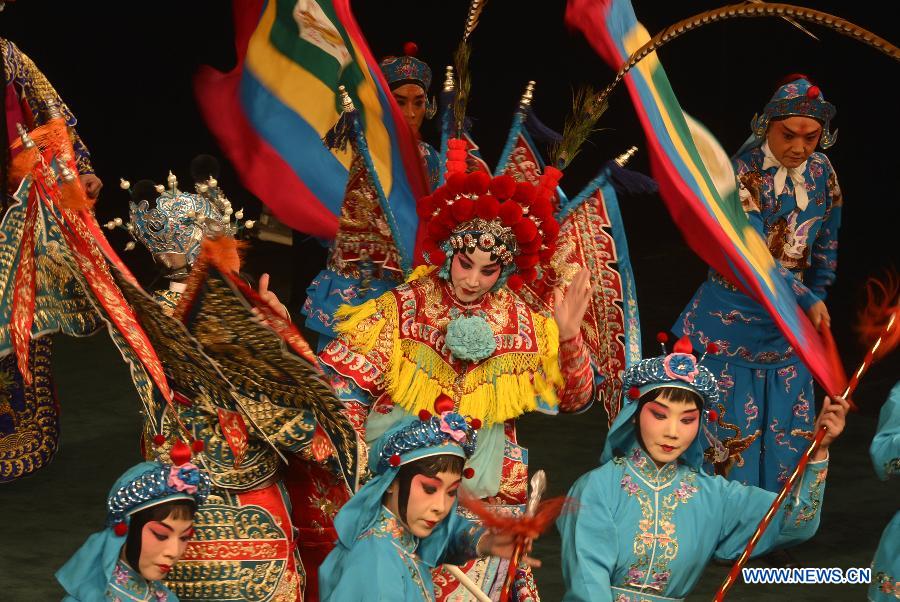 Peking Opera staged in US to commemorate Mei Lanfang