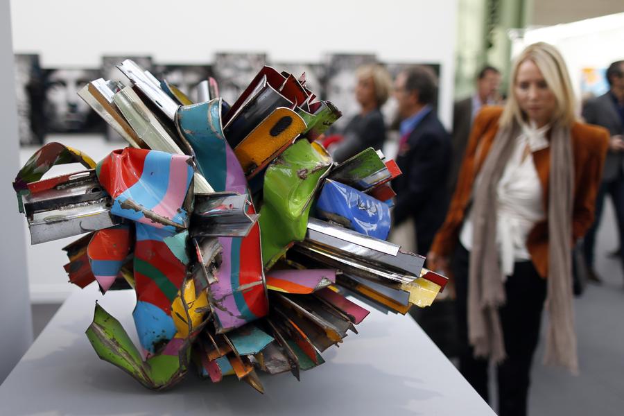 Int'l Contemporary Art Fair in Paris