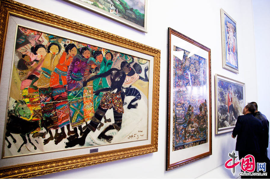 Colorful exhibit showcases Asian cultures