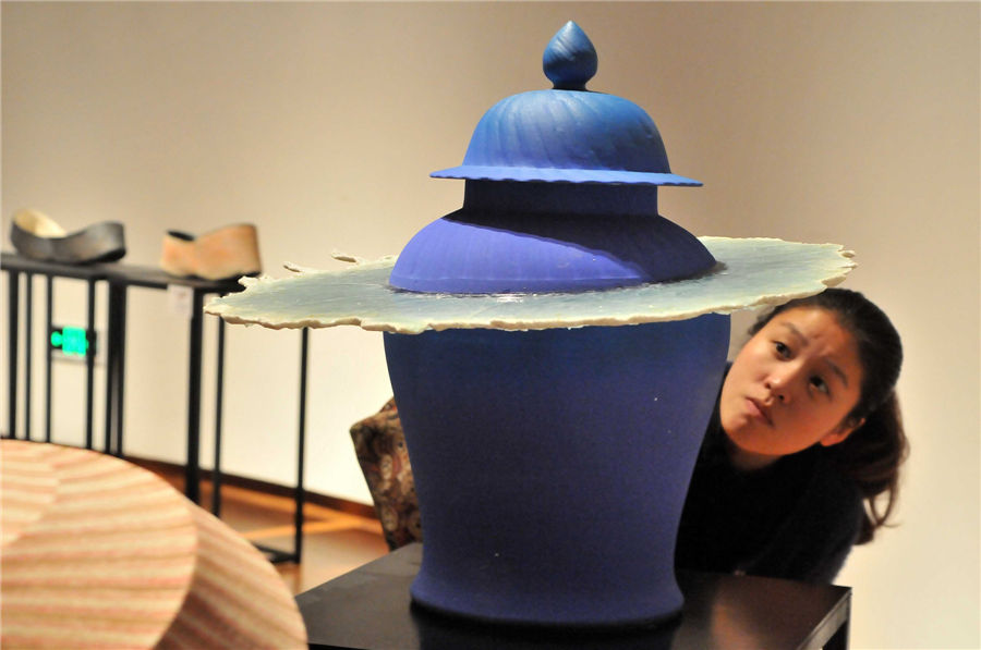 Contemporary ceramic art on show in Hangzhou