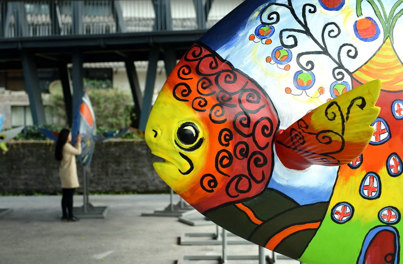 108 dream fish swim into China Academy of Arts