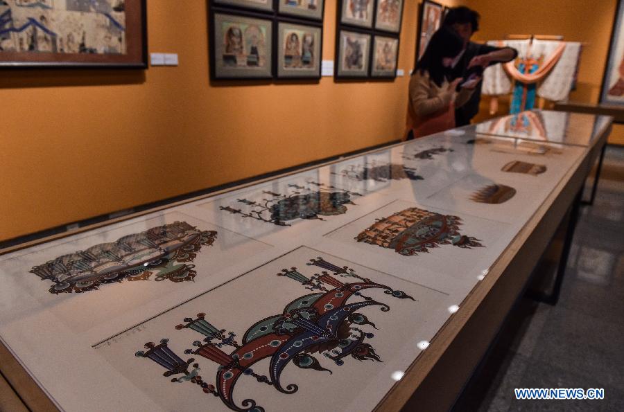 Exhibition of Dunhuang art design held in Guangdong