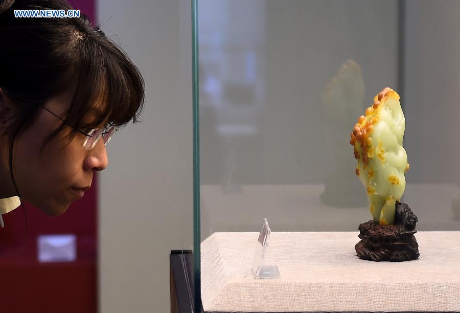 Jadeware exhibition opens in Beijing