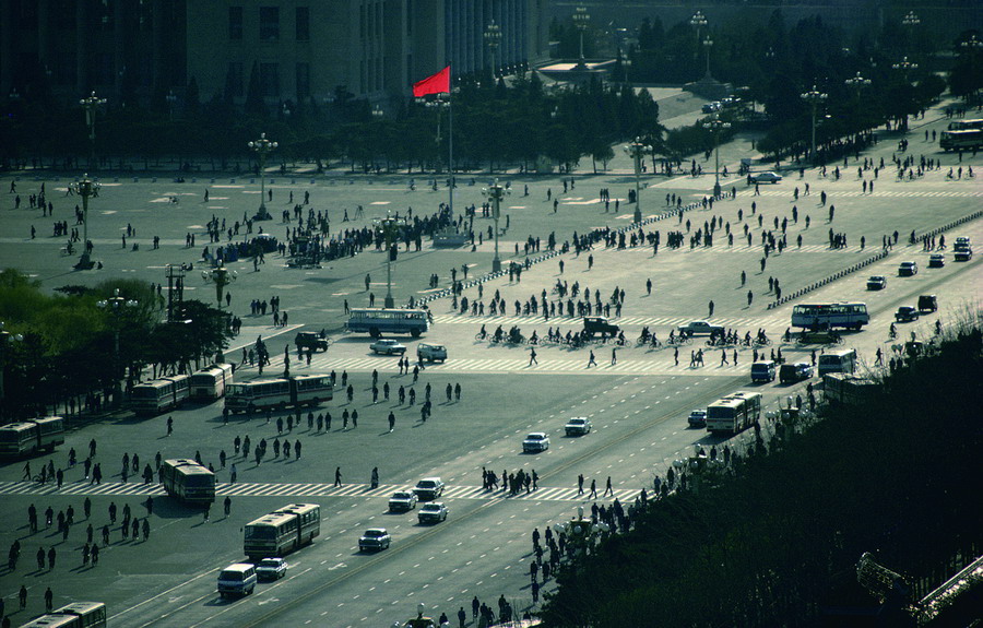 French photographer captures Beijing in the 1980s 
