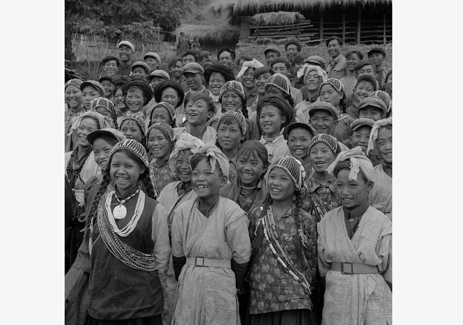 Historical photos of 56 ethnic groups in China (Part Ⅱ)