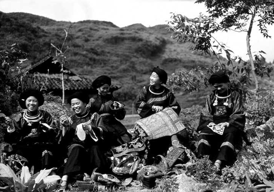 Historical photos of 56 ethnic groups in China (Part Ⅱ)